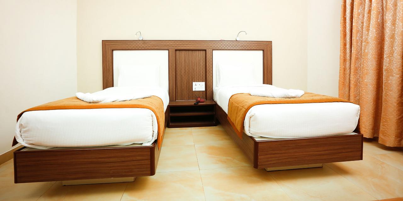 Silverline Retreat Hotel Коли Хилс Екстериор снимка
